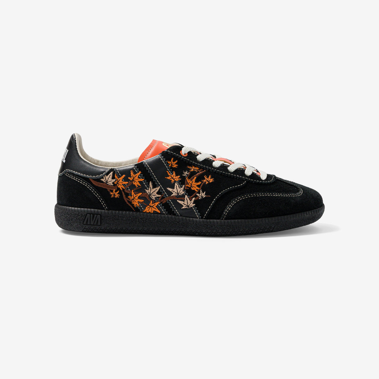 Chaussures ONI x CAVAL Momiji