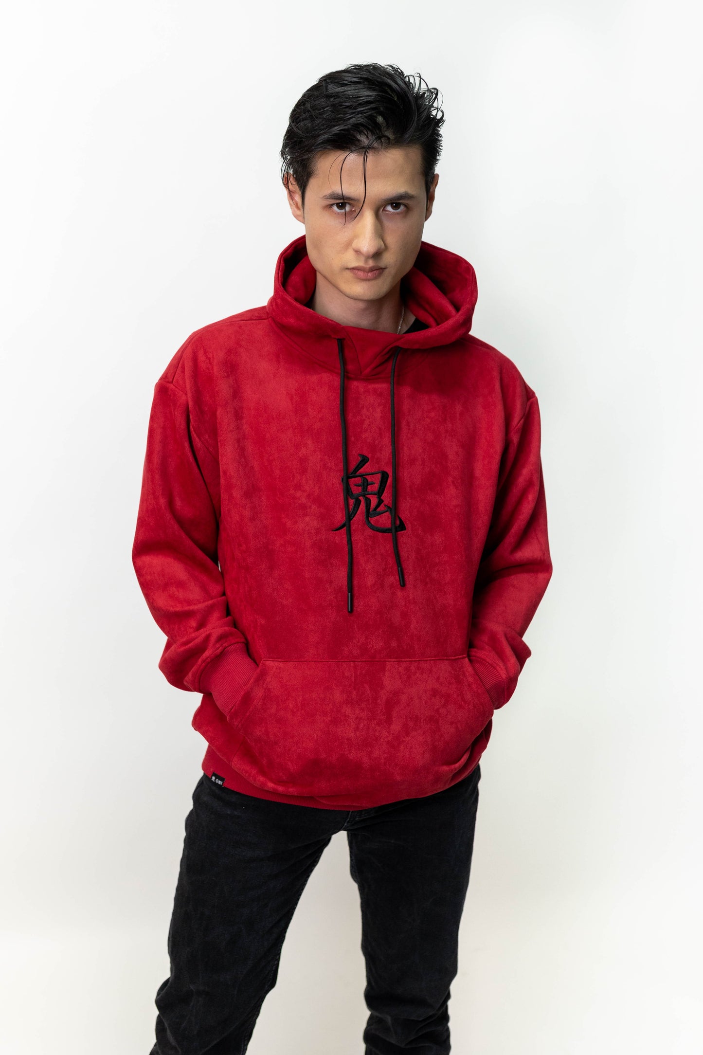 Hoodie rouge effet suédine logo noir