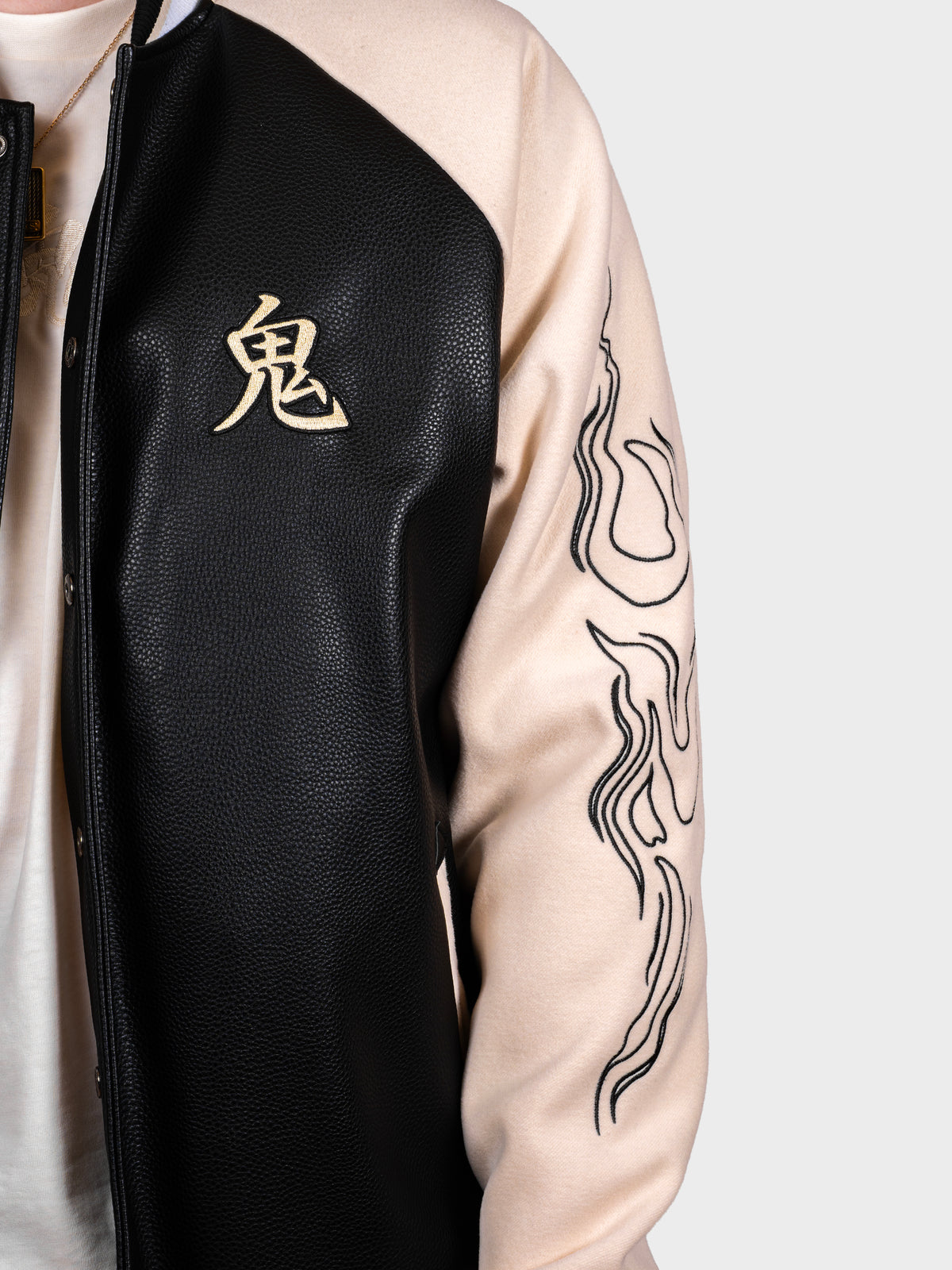 Varsity ONI Kitsune [3 PARTICIPATIONS AU CONCOURS VOYAGE AU JAPON]