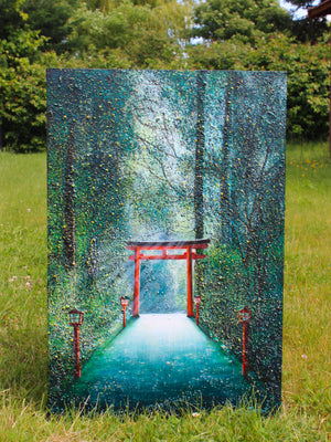 Toile Elika Torii dans la forêt
