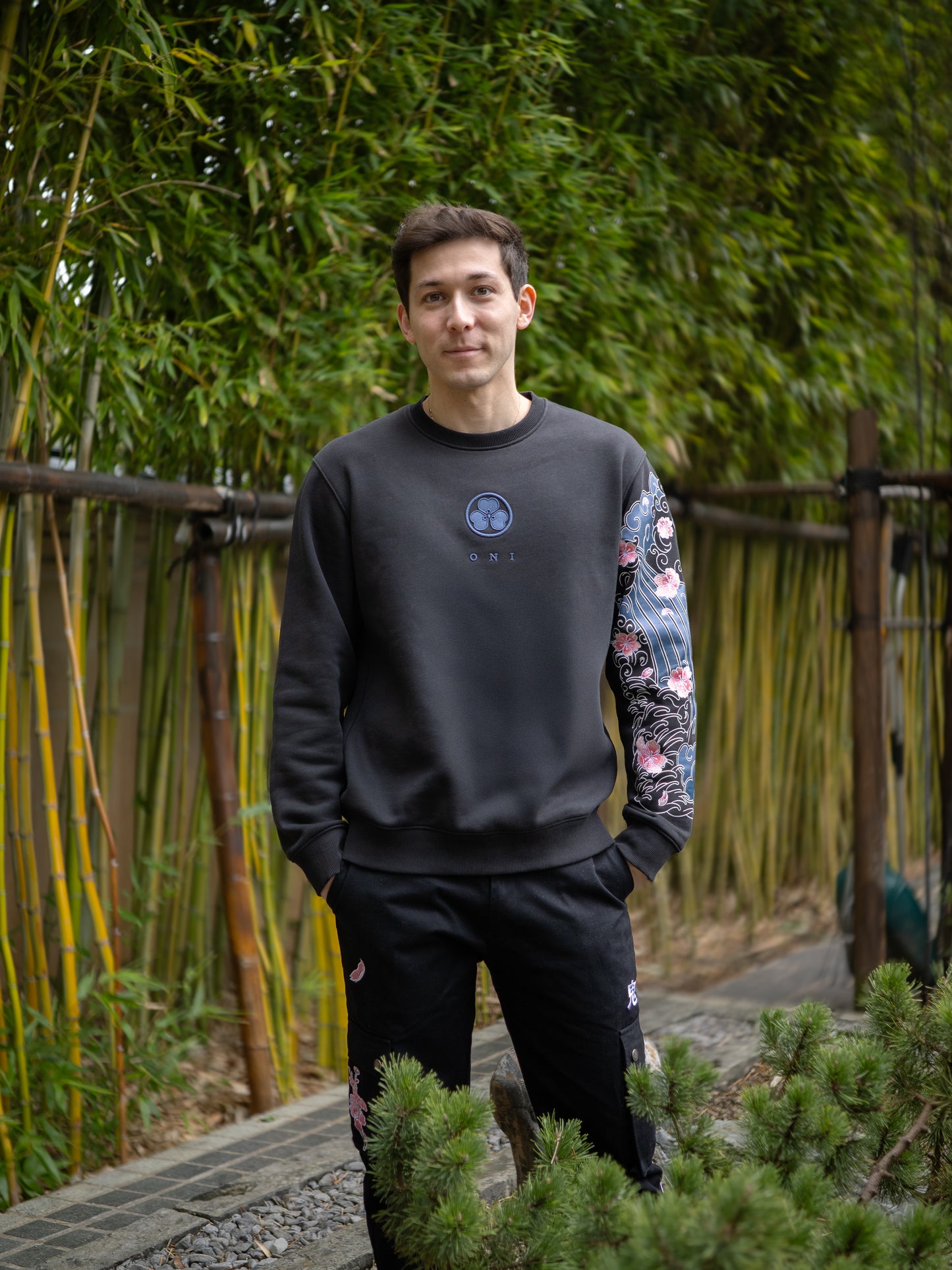 Sweat Noir Sakura [CONCOURS VOYAGE AU JAPON]