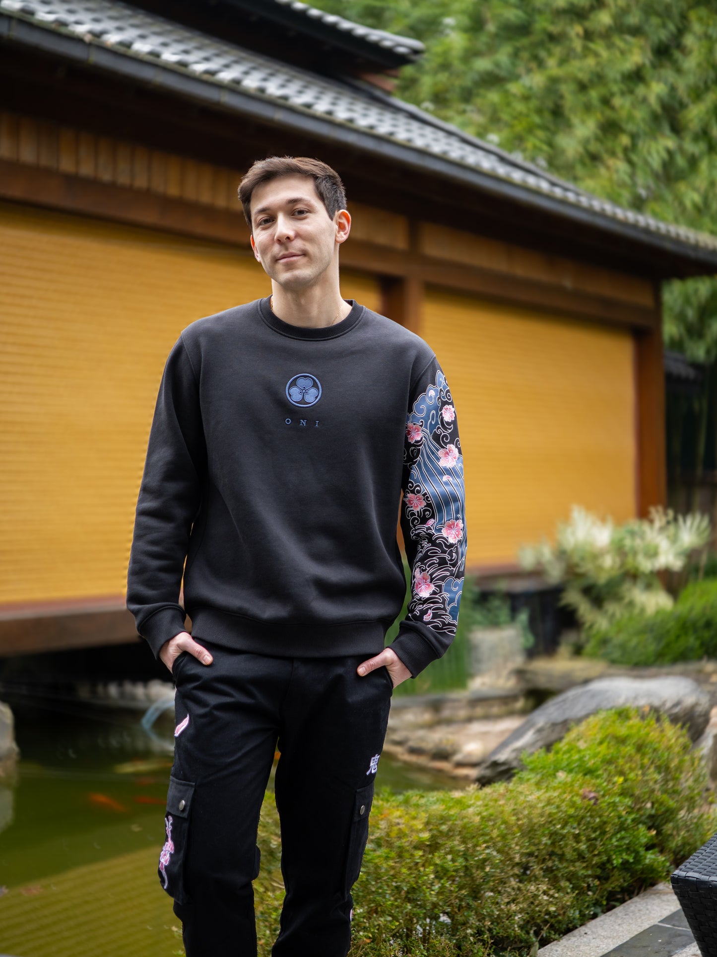 Sweat Noir Sakura [CONCOURS VOYAGE AU JAPON]