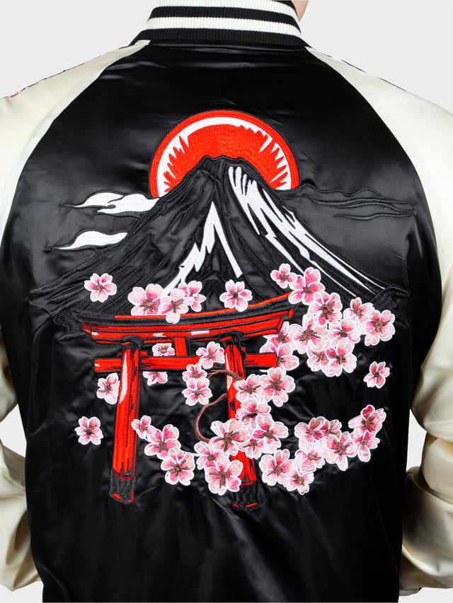 Veste Sukajan Sakura