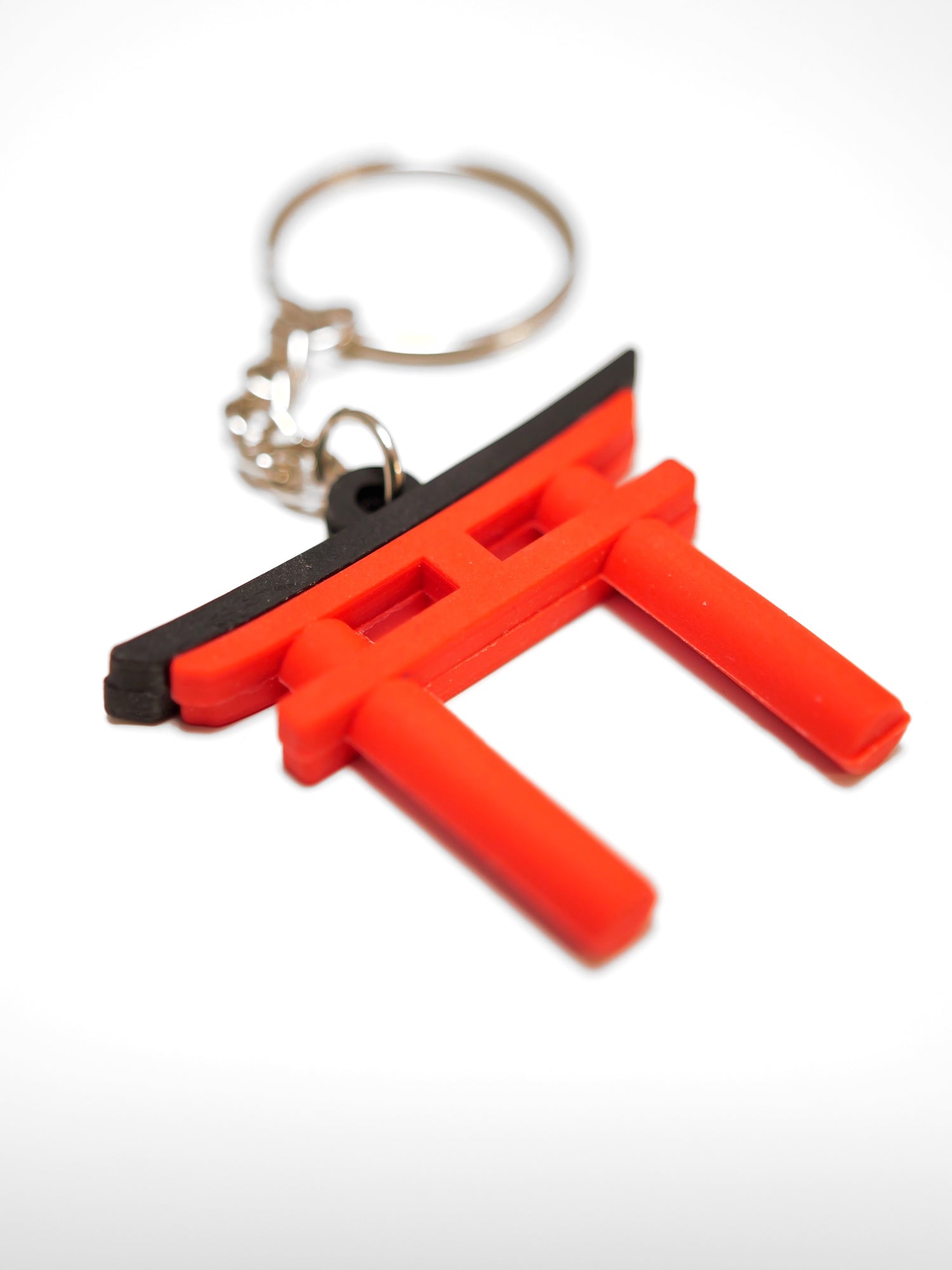 Porte clé torii noir et rouge